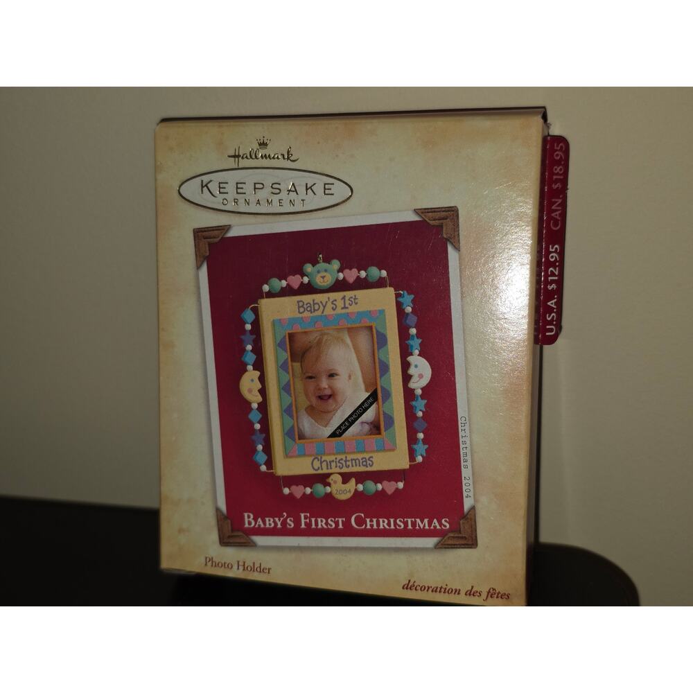 Hallmark 2004 Photo Holder Ornament ~ Baby's 1st Christmas - Picture 1 of 4
